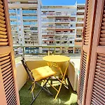 Nice Studio à 100 m de la Mer